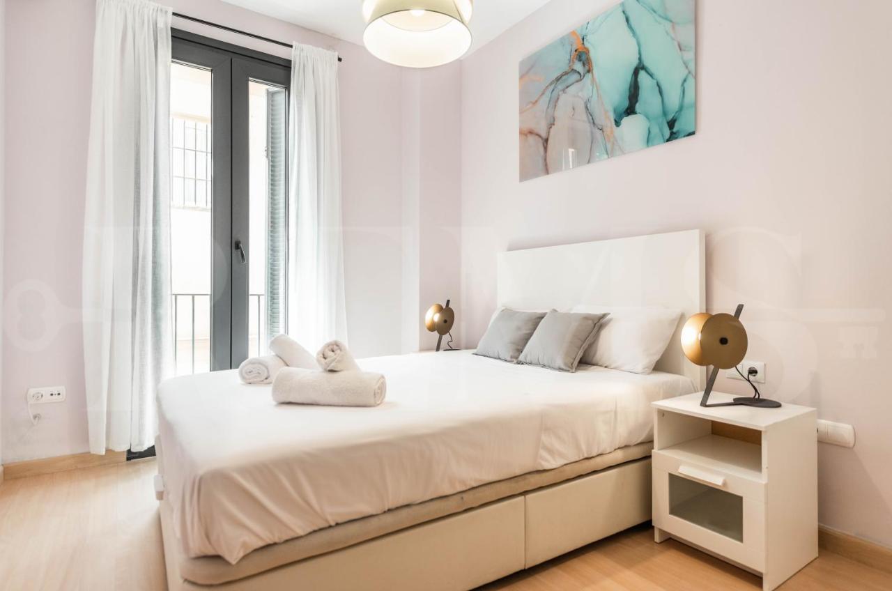 Inviting Apartment In The Heart Of Malaga By Rems Extérieur photo