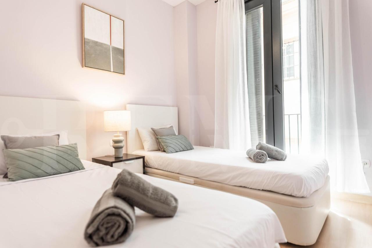 Inviting Apartment In The Heart Of Malaga By Rems Extérieur photo
